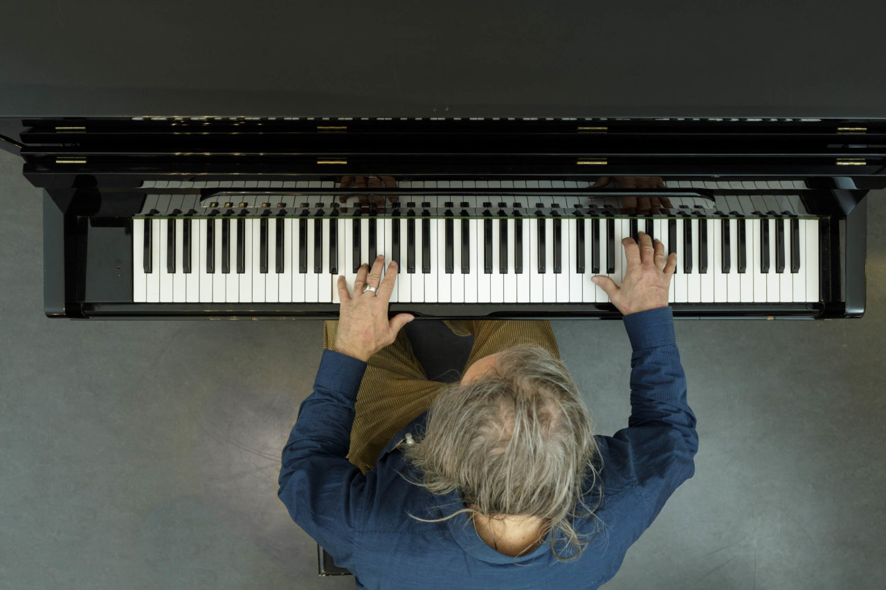 1, Admiralspalast, DRUCKEN!, Hände, Kultur, Lubomyr Melnyk, MASTERBILD, Pianist, Porträt, Projekt, Serie, arzt, klavier, konzert, meisterfinger, musik, musiker, piano, tasten